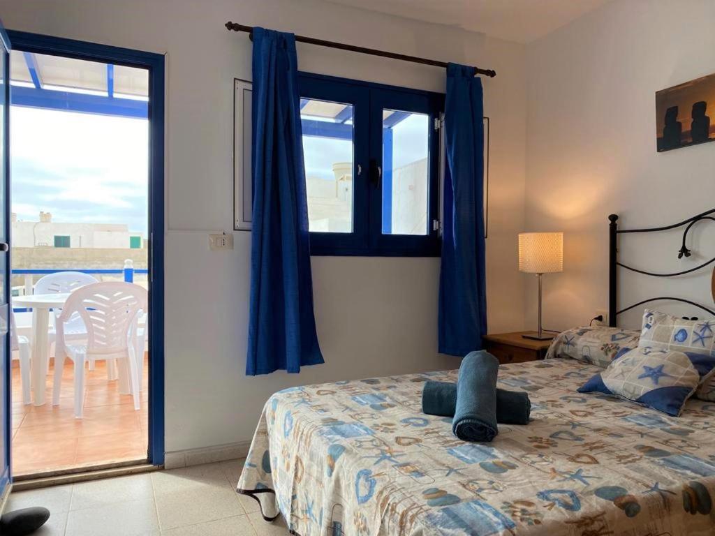 Casa Los Juanes Caleta de Sebo Εξωτερικό φωτογραφία